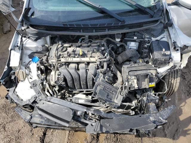 3KPFK4A70HE039892 - 2017 KIA FORTE LX SILVER photo 12