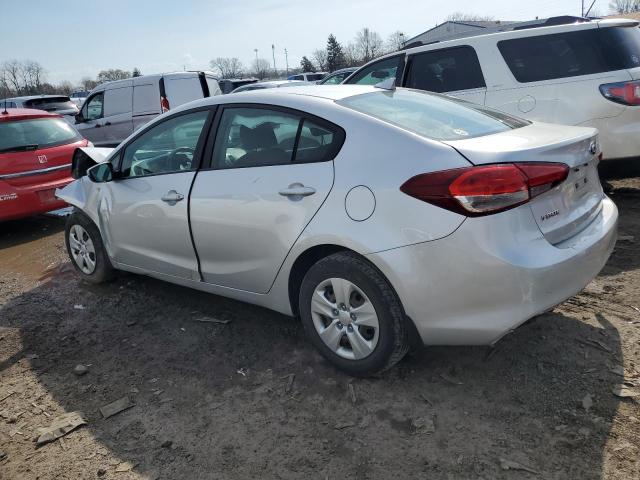 3KPFK4A70HE039892 - 2017 KIA FORTE LX SILVER photo 2