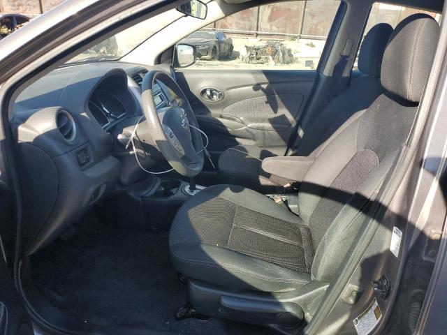 3N1CN7AP6FL828765 - 2015 NISSAN VERSA S GRAY photo 7