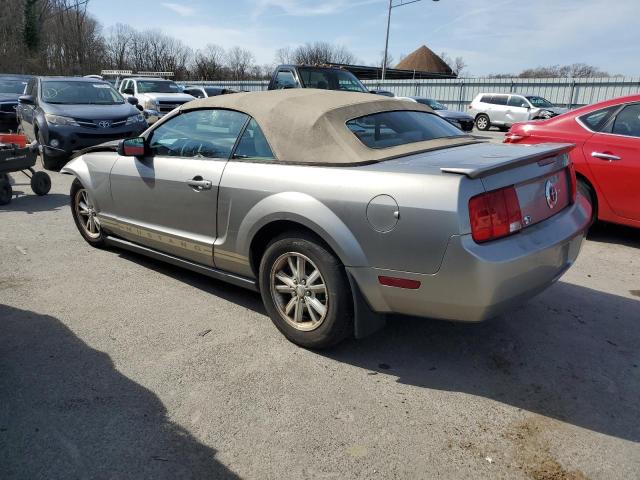 1ZVHT84N585161292 - 2008 FORD MUSTANG SILVER photo 2