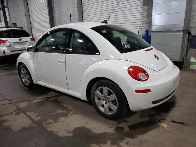 3VWPW31C59M504106 - 2009 VOLKSWAGEN NEW BEETLE S WHITE photo 2