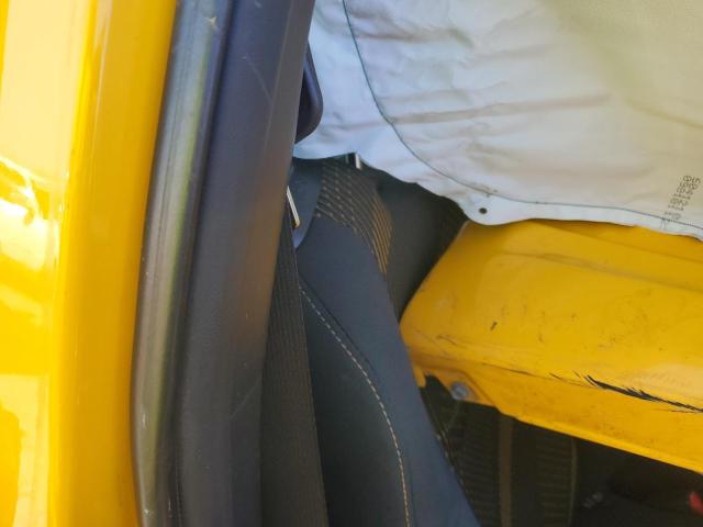 JTKJF5C78C3027029 - 2012 TOYOTA SCION TC 黄色 照片 10