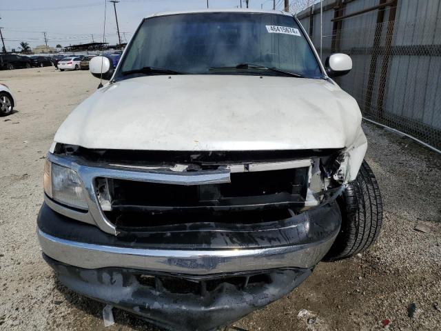 1FTRF07W7XKA58718 - 1999 FORD F150 WHITE photo 5