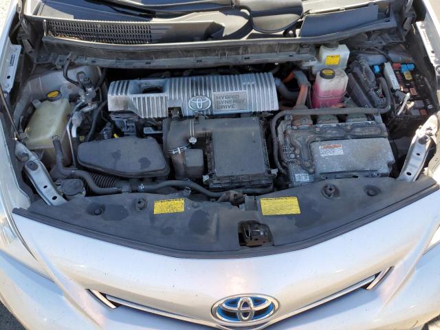 JTDZN3EU8C3177243 - 2012 TOYOTA PRIUS V SILVER photo 11