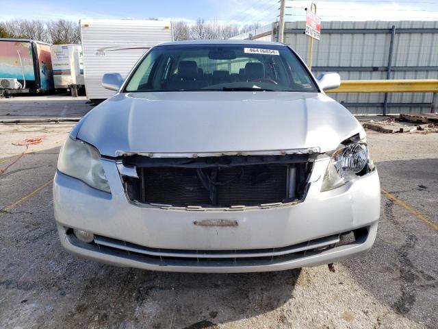 4T1BK36B85U002197 - 2005 TOYOTA AVALON XL SILVER photo 5