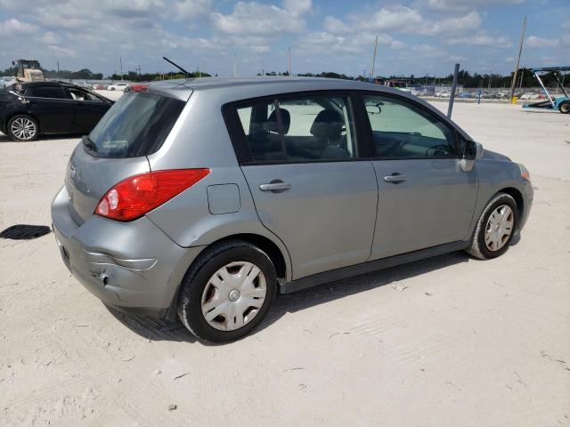 3N1BC1CP7AL370335 - 2010 NISSAN VERSA S SILVER photo 3