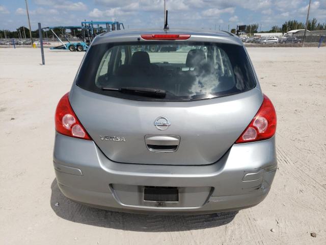 3N1BC1CP7AL370335 - 2010 NISSAN VERSA S SILVER photo 6