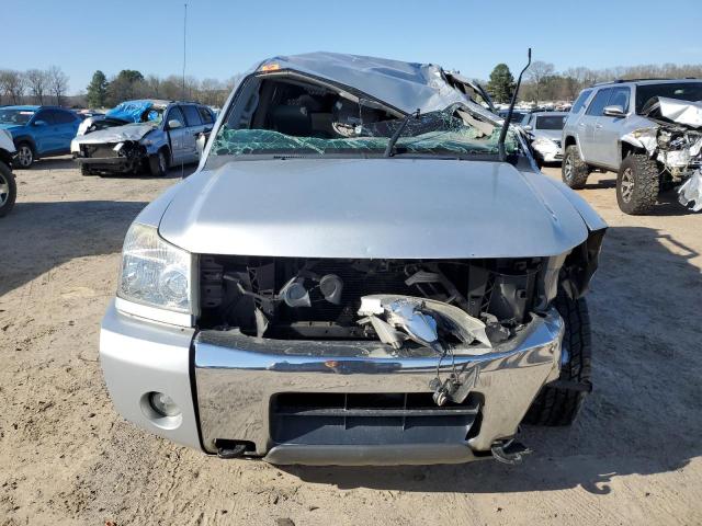 1N6AA07B04N592126 - 2004 NISSAN TITAN XE SILVER photo 5