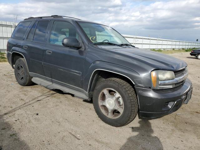 1GNDT13S372228379 - 2007 CHEVROLET TRAILBLAZE LS CHARCOAL photo 4