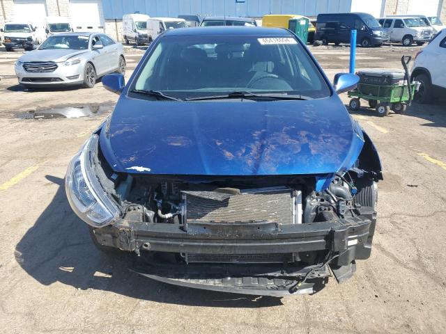 KMHCT5AE0HU336937 - 2017 HYUNDAI ACCENT SE BLUE photo 5