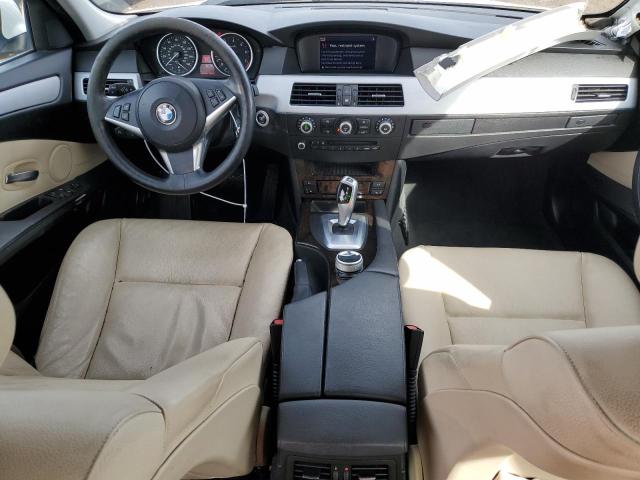 WBANV1C50AC389269 - 2010 BMW 528 XI WHITE photo 8