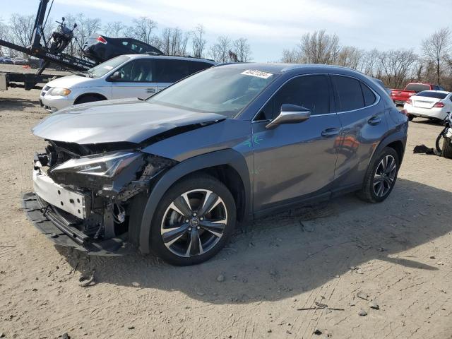 JTHY3JBHXK2020118 - 2019 LEXUS UX 200 GRAY photo 1