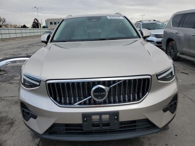 YV4L12UE2R2226874 - 2024 VOLVO XC40 PLUS GOLD photo 5