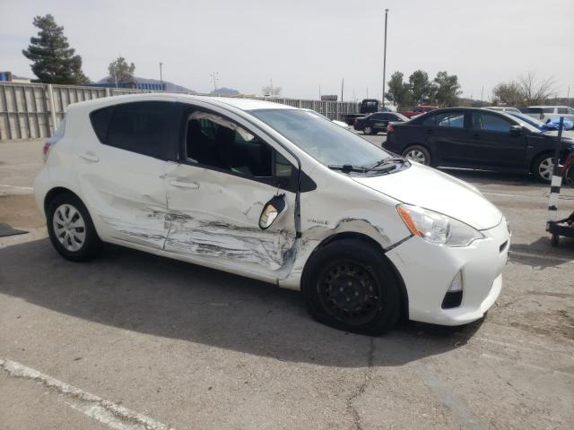 JTDKDTB37D1546218 - 2013 TOYOTA PRIUS C WHITE photo 4