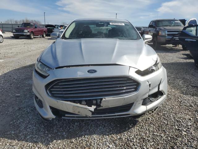 3FA6P0H93DR311541 - 2013 FORD FUSION SE Gümüş foto 5
