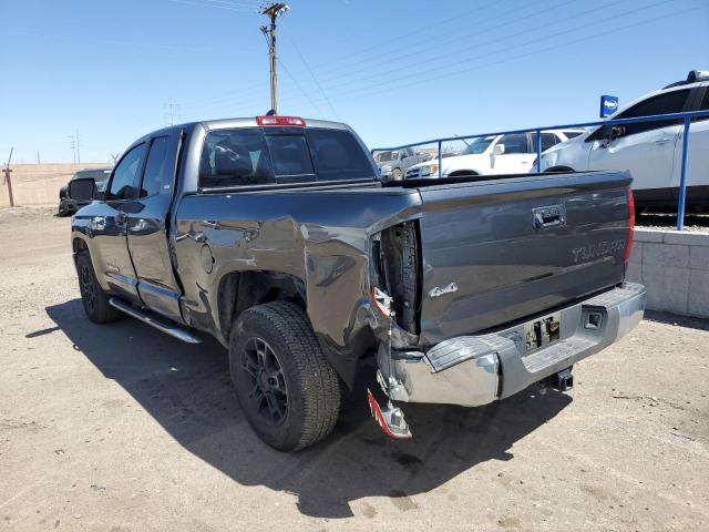 5TFUY5F18LX920686 - 2020 TOYOTA TUNDRA DOUBLE CAB SR/SR5 GRAY photo 2