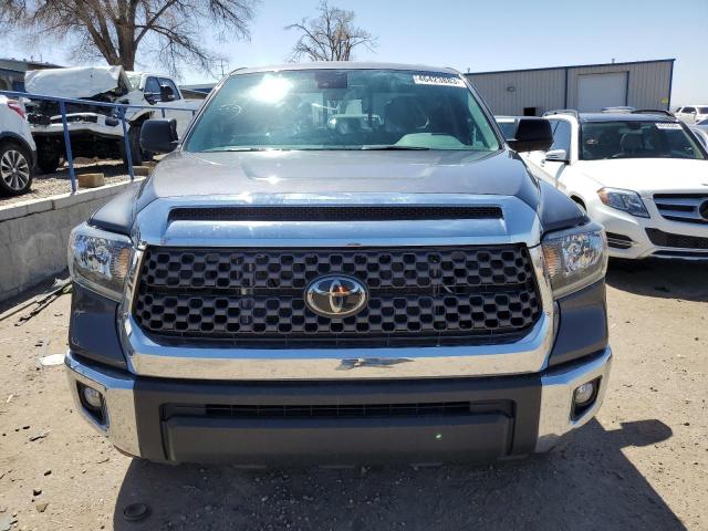 5TFUY5F18LX920686 - 2020 TOYOTA TUNDRA DOUBLE CAB SR/SR5 GRAY photo 5