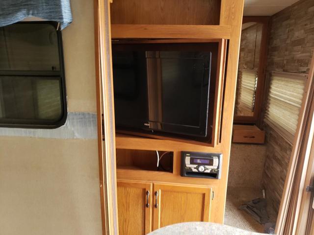 4YDT32321D1530617 - 2013 KEYSTONE SPRINTER TWO TONE photo 8