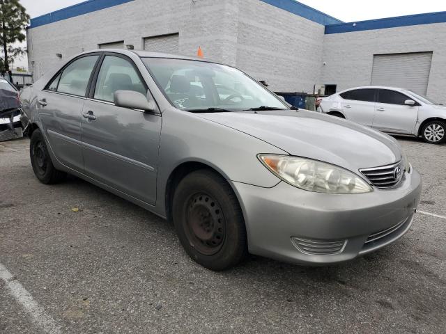 4T1BE32K06U654648 - 2006 TOYOTA CAMRY LE SILVER photo 4