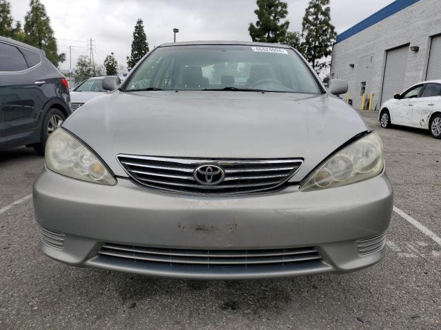 4T1BE32K06U654648 - 2006 TOYOTA CAMRY LE SILVER photo 5