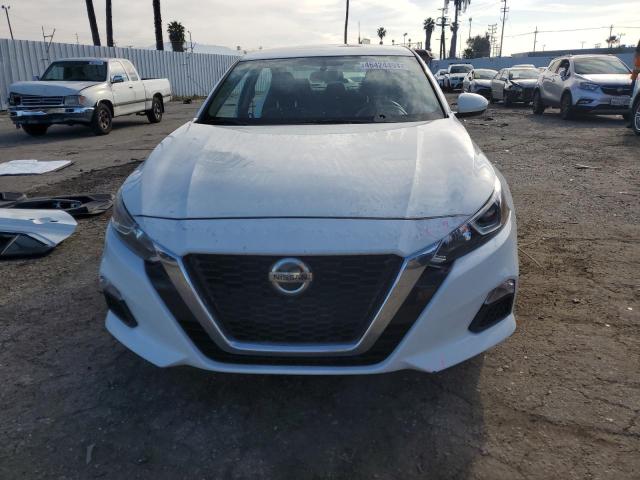 1N4BL4BV7KC225278 - 2019 NISSAN ALTIMA S WHITE photo 5