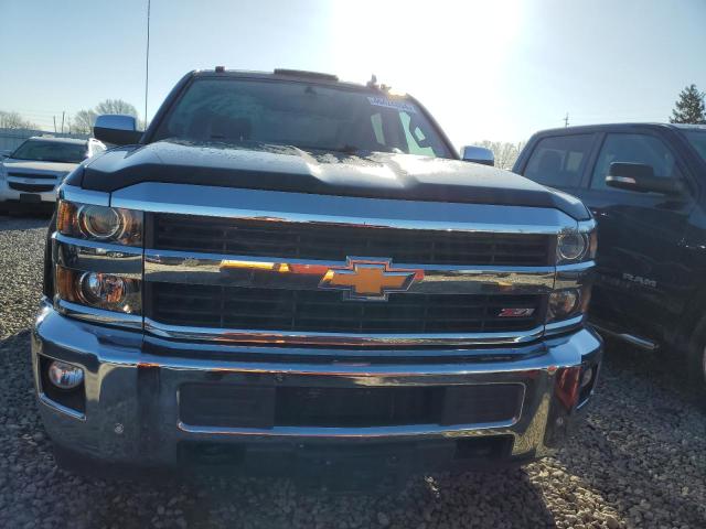 1GC1KWEG9GF222843 - 2016 CHEVROLET SILVERADO K2500 HEAVY DUTY LTZ BLACK photo 5