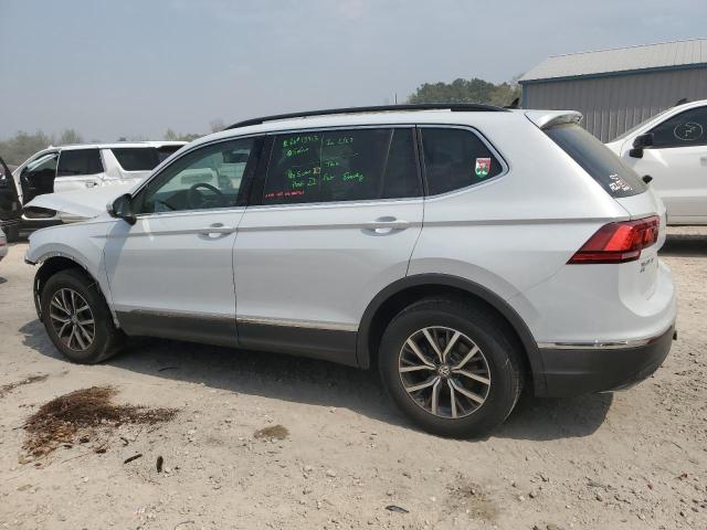 3VV2B7AX9JM197290 - 2018 VOLKSWAGEN TIGUAN SE WHITE photo 2