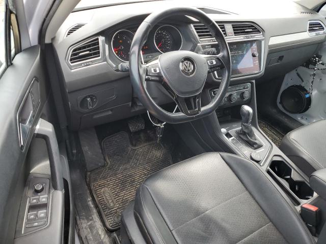 3VV2B7AX9JM197290 - 2018 VOLKSWAGEN TIGUAN SE WHITE photo 8