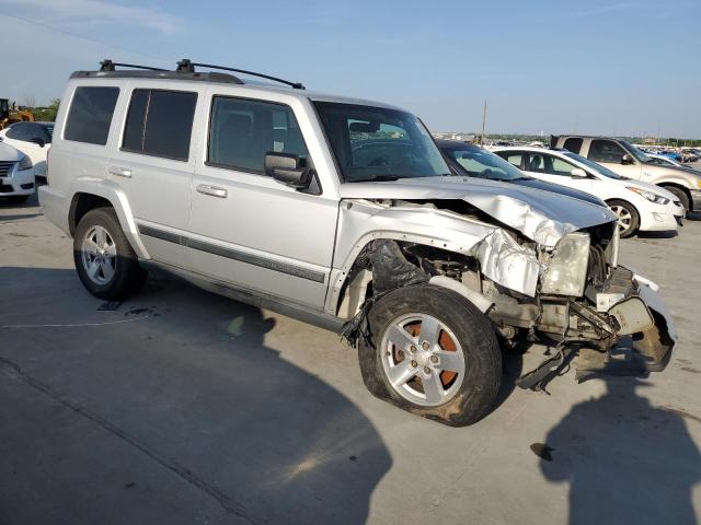 1J8HG48P97C671224 - 2007 JEEP COMMANDER SILVER photo 4