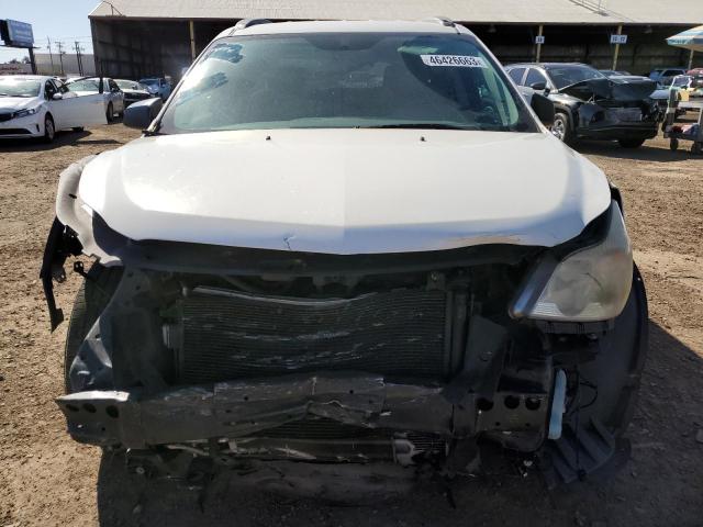 1GNKRFED8CJ297828 - 2012 CHEVROLET TRAVERSE LS WHITE photo 5