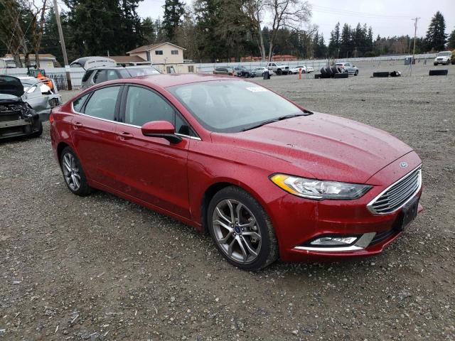 3FA6P0H74HR408655 - 2017 FORD FUSION SE RED photo 4