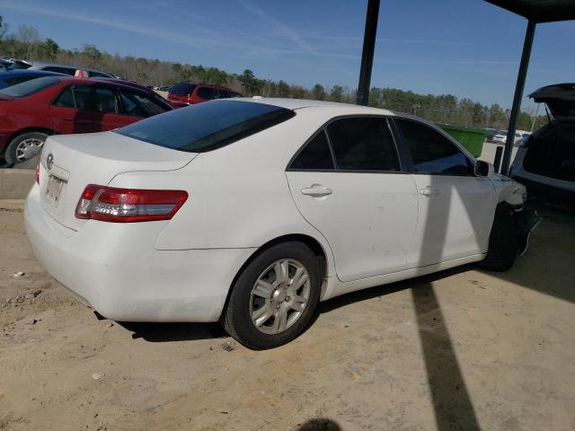 4T1BF3EK6BU604419 - 2011 TOYOTA CAMRY BASE WHITE photo 3