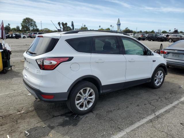 1FMCU0HD4JUD51251 - 2018 FORD ESCAPE SEL WHITE photo 3