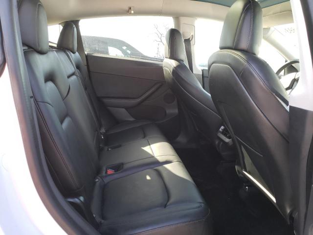 5YJYGDEE5MF072572 - 2021 TESLA MODEL Y أبيض صورة 11
