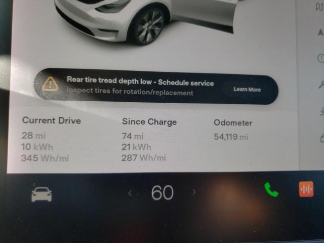 5YJYGDEE5MF072572 - 2021 TESLA MODEL Y أبيض صورة 9