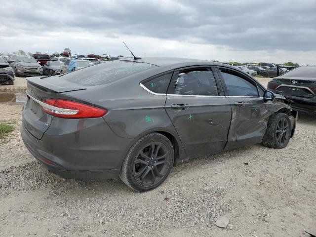 3FA6P0H75JR127423 - 2018 FORD FUSION SE GRAY photo 3