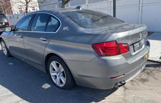 WBAXH5C52DD113715 - 2013 BMW 528 XI GRAY photo 3