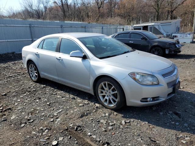 1G1ZE5E17BF386447 - 2011 CHEVROLET MALIBU LTZ GRAY photo 4