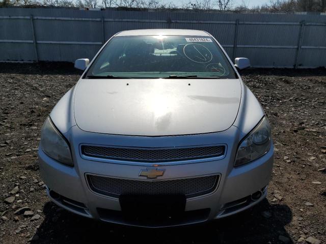 1G1ZE5E17BF386447 - 2011 CHEVROLET MALIBU LTZ 灰色 照片 5
