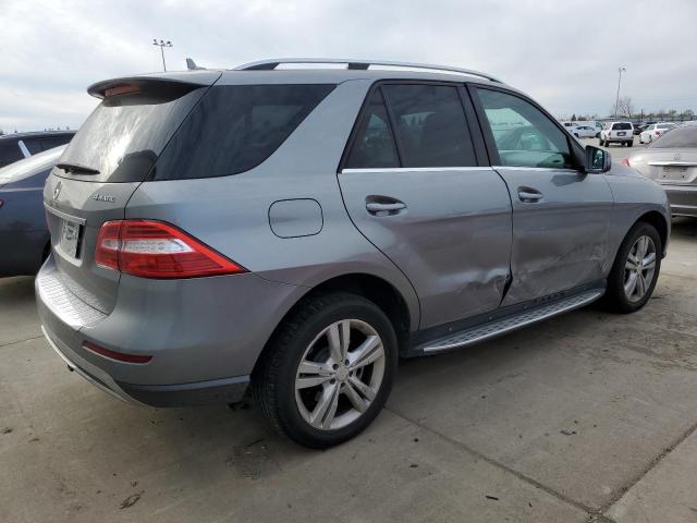 4JGDA5HBXDA202454 - 2013 MERCEDES-BENZ ML 350 4MATIC GRAY photo 3