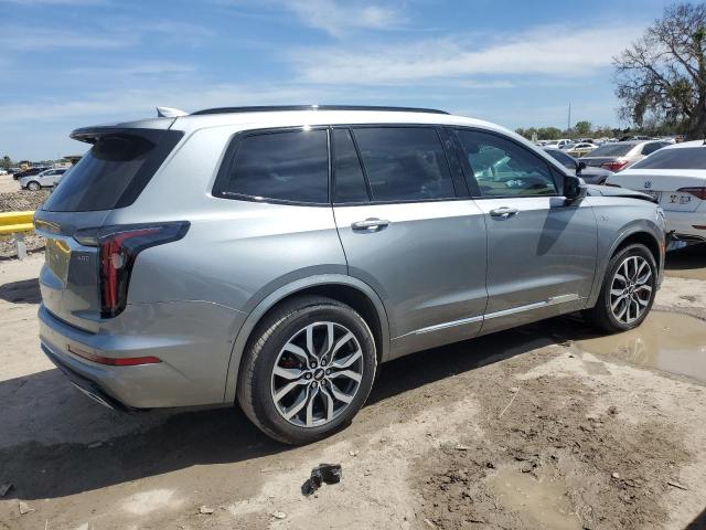 1GYKPHRS8RZ714341 - 2024 CADILLAC XT6 SPORT PLATINUM BLUE photo 3