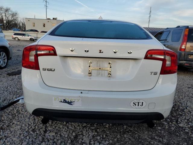 YV1622FS3C2143696 - 2012 VOLVO S60 T5 WHITE photo 6