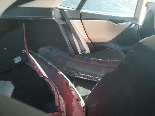 5YJSA1BG9DFP11046 - 2013 TESLA MODEL S RED photo 12