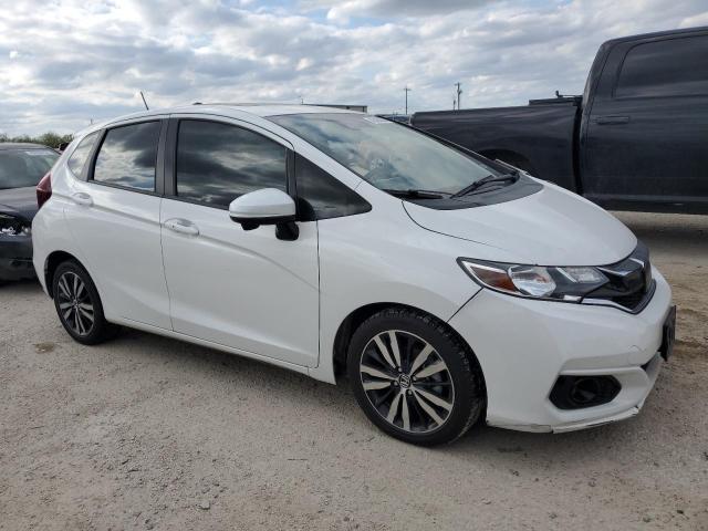 3HGGK5H83KM737646 - 2019 HONDA FIT EX WHITE photo 4