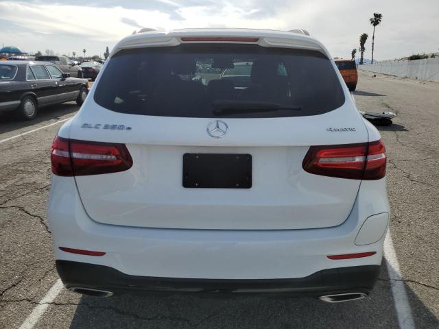 WDC0G5EB3KF590238 - 2019 MERCEDES-BENZ GLC 350E WHITE photo 6