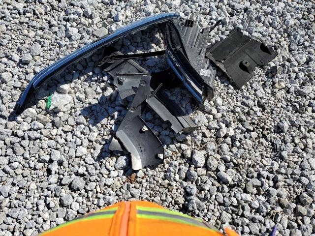 1V2KC2CAXMC208504 - 2021 VOLKSWAGEN ATLAS CROS SE Белый фото 13