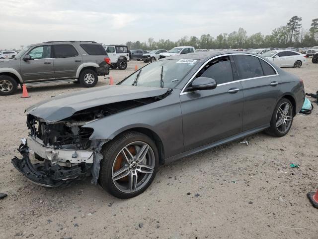 WDDZF4JB4JA468568 - 2018 MERCEDES-BENZ E 300 GRAY photo 1