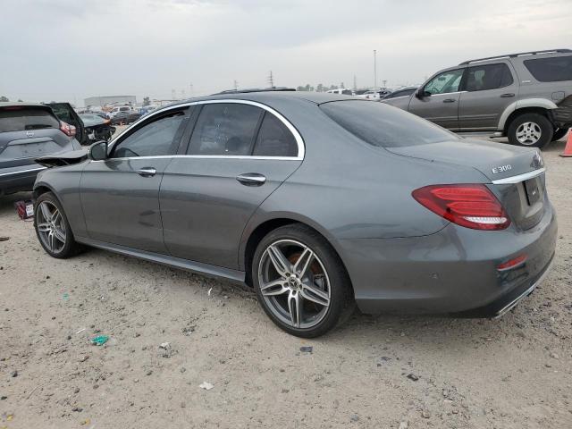 WDDZF4JB4JA468568 - 2018 MERCEDES-BENZ E 300 GRAY photo 2