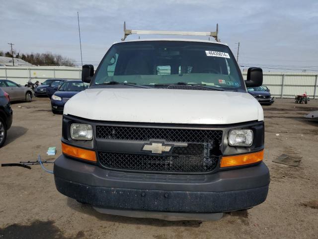 1GCZGFDAXA1164621 - 2010 CHEVROLET EXPRESS G2 WHITE photo 5