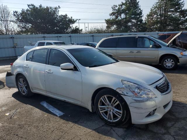 JN1CV6AP2DM717496 - 2013 INFINITI G37 BASE WHITE photo 4